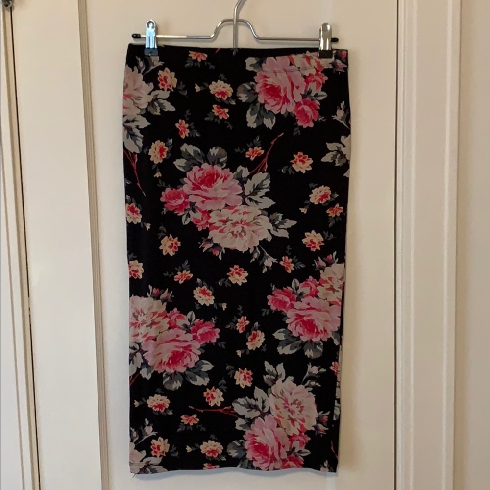 Floral pencil skirt